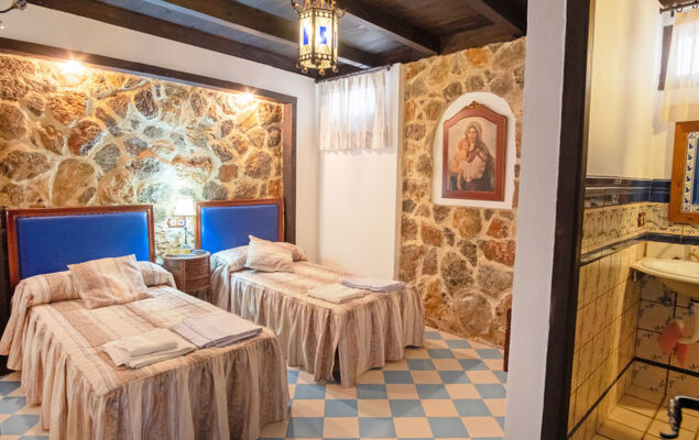 Nina Celi - Photo 13